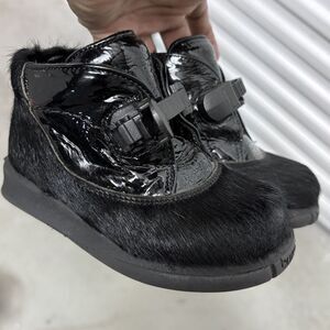 Giugiaro Bumper Black Pony Hair Ankle Chukka Boots EU 24 US  7 Gorpcore School‎